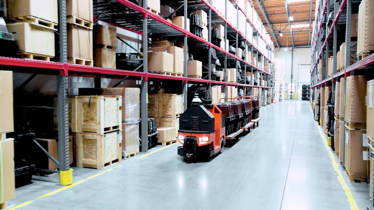 Cyngn DriveMod Tugger