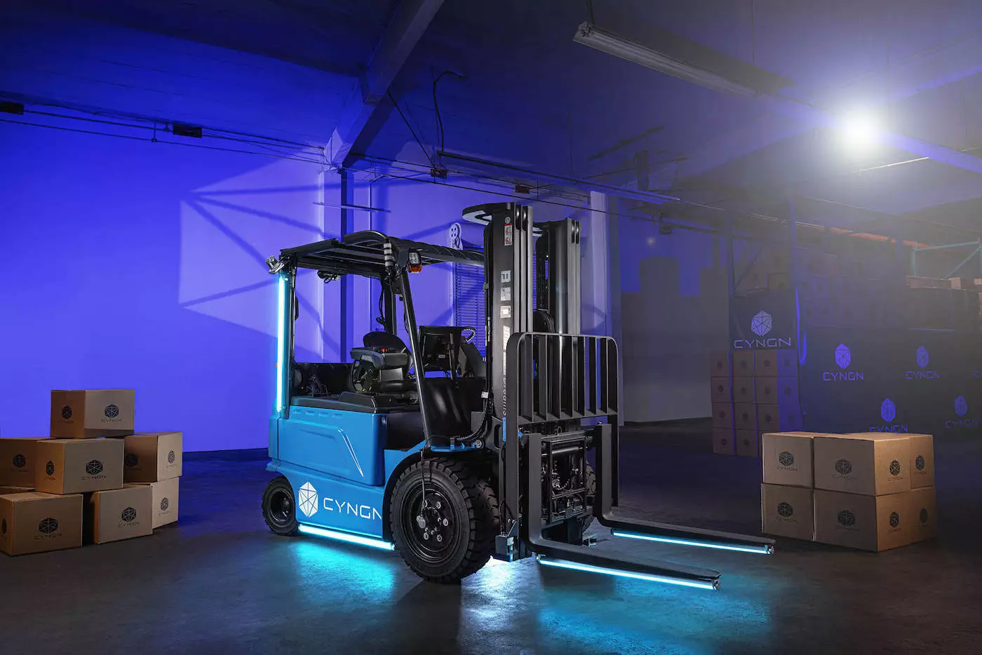 cyngn-forklift-1